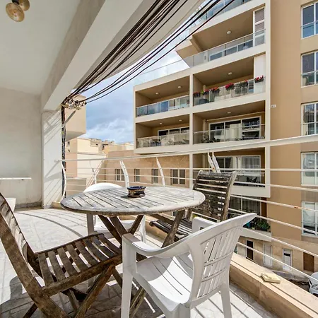 Saint Julians Spacious *